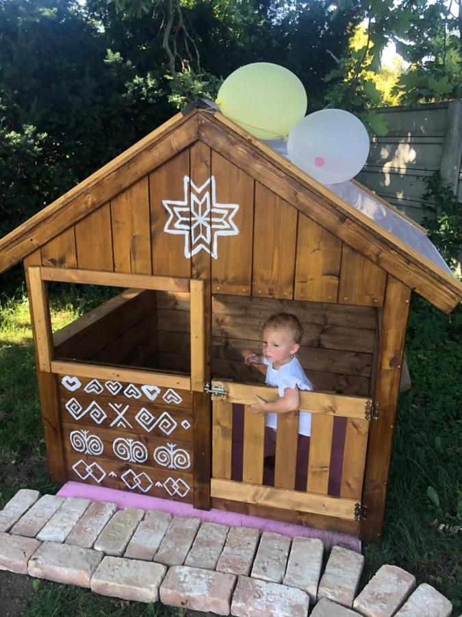 Apartmanove Ubytovanie Pod Dubom Polny Kesov Exterior foto