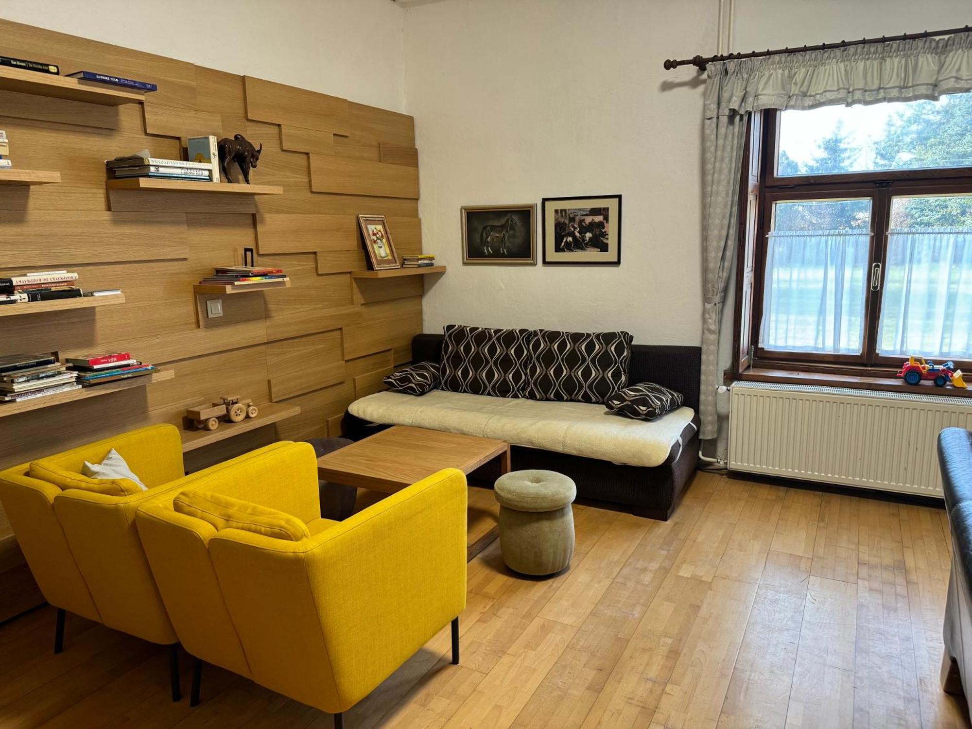 Apartmanove Ubytovanie Pod Dubom Polny Kesov Exterior foto