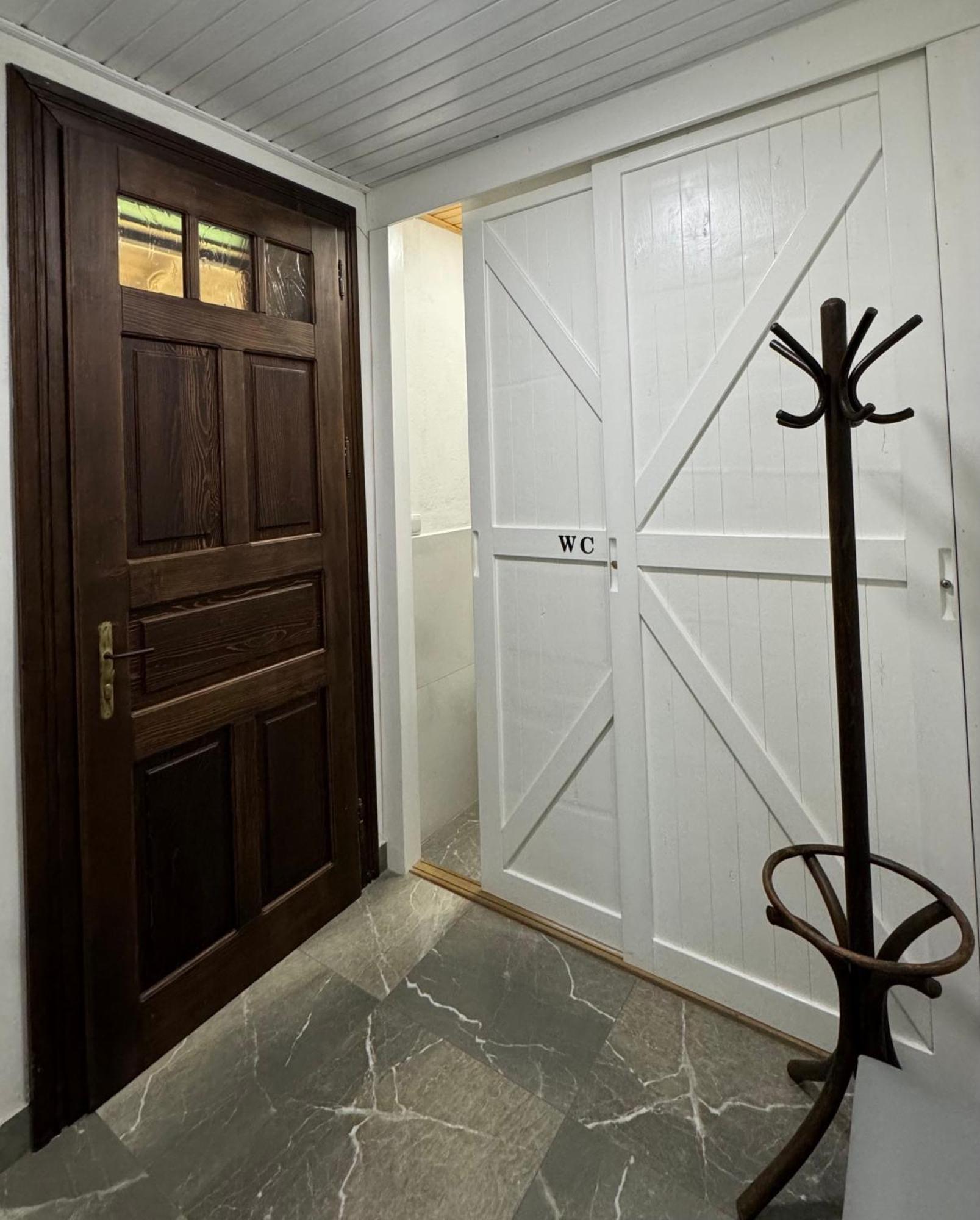 Apartmanove Ubytovanie Pod Dubom Polny Kesov Exterior foto